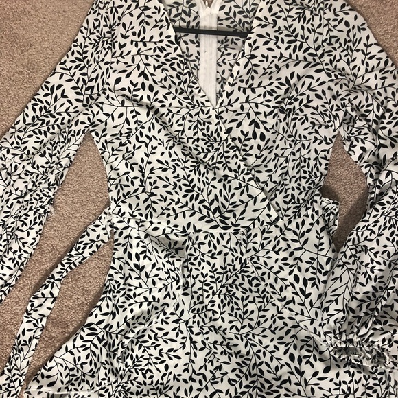 🆕 leaf print puff sleeve mini dress - Picture 4 of 5